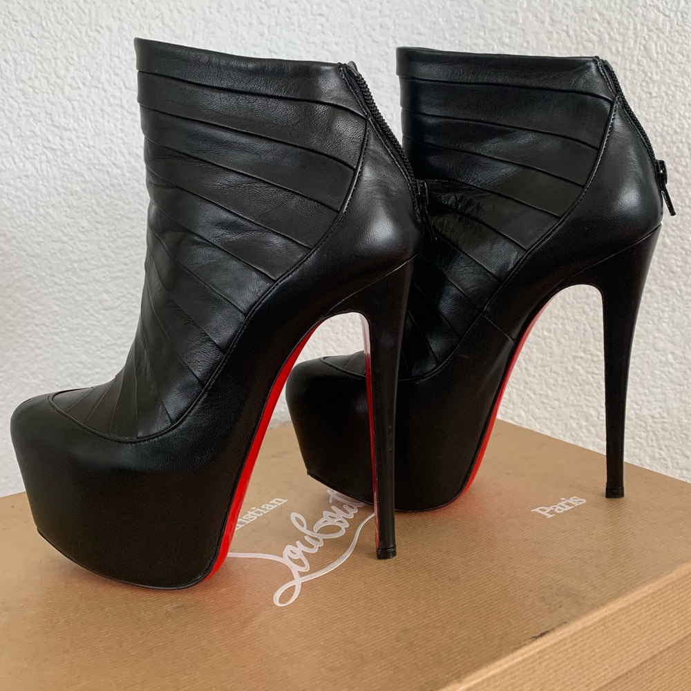 Christian Louboutin  black Amor 160 Nappa Boots